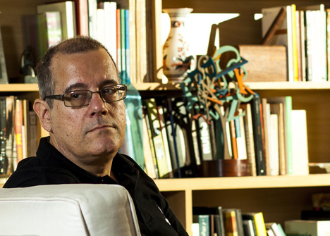 A mínima lírica de Paulo Henriques Britto